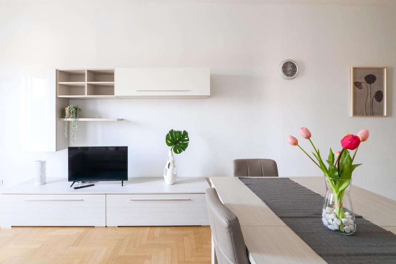 Primopiano - Carlone Appartement Milaan Buitenkant foto